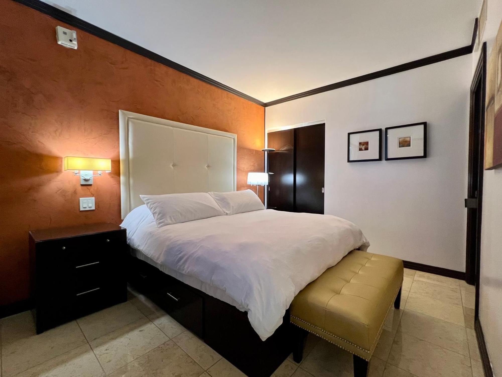 Boutique Suites 3 Min Walk To Beach ไมอามีบีช ภายนอก รูปภาพ