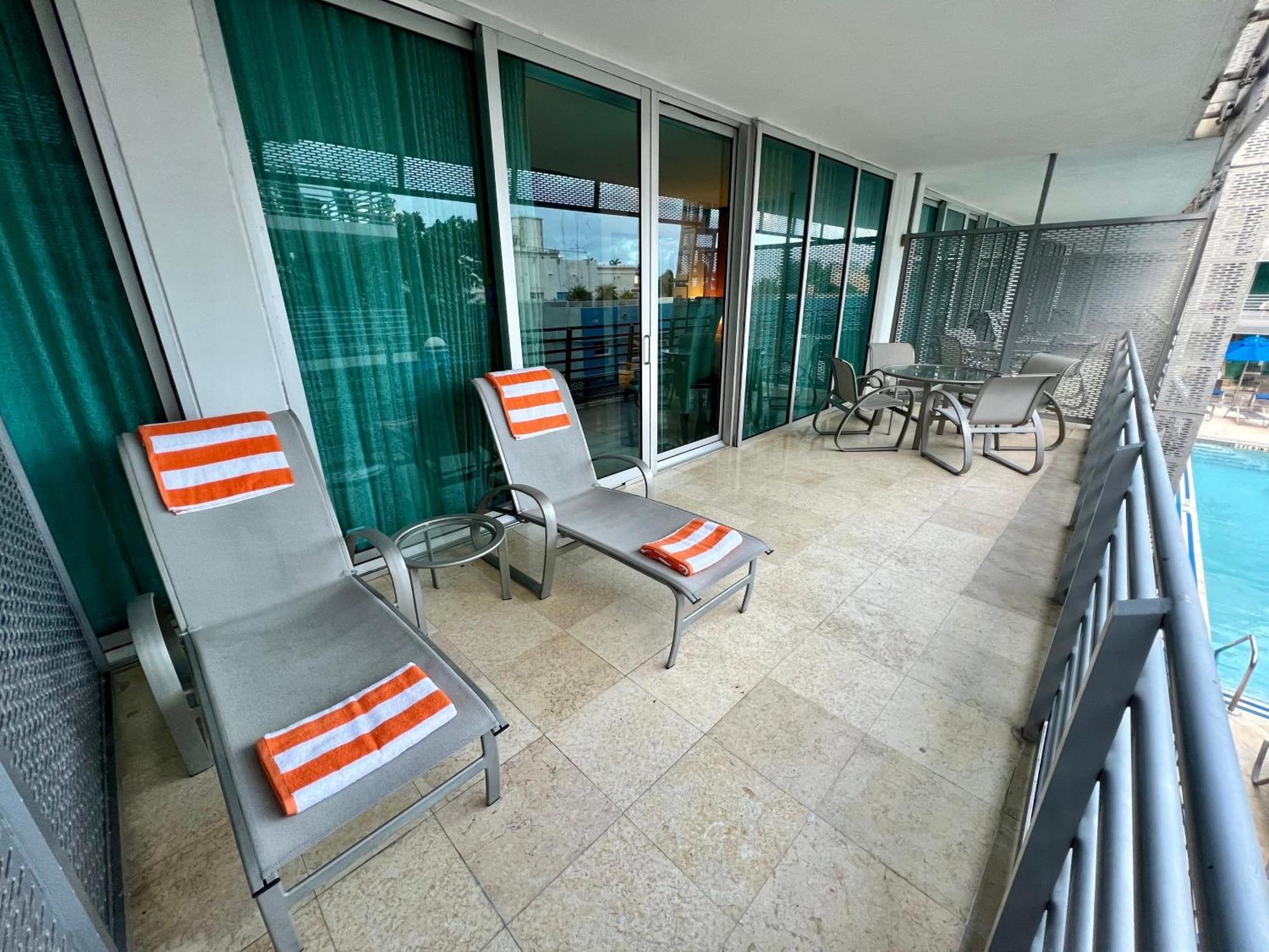 Boutique Suites 3 Min Walk To Beach ไมอามีบีช ภายนอก รูปภาพ
