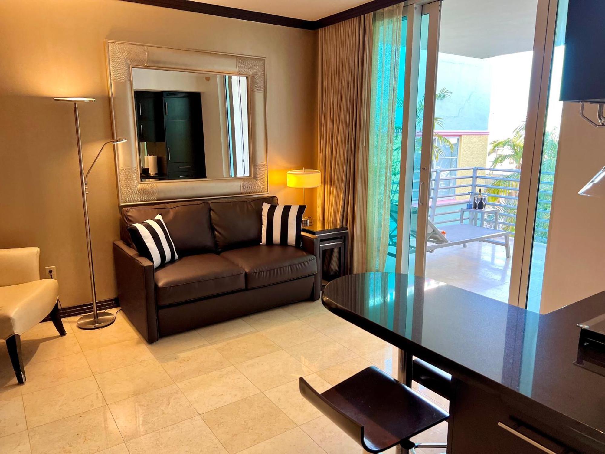 Boutique Suites 3 Min Walk To Beach ไมอามีบีช ภายนอก รูปภาพ