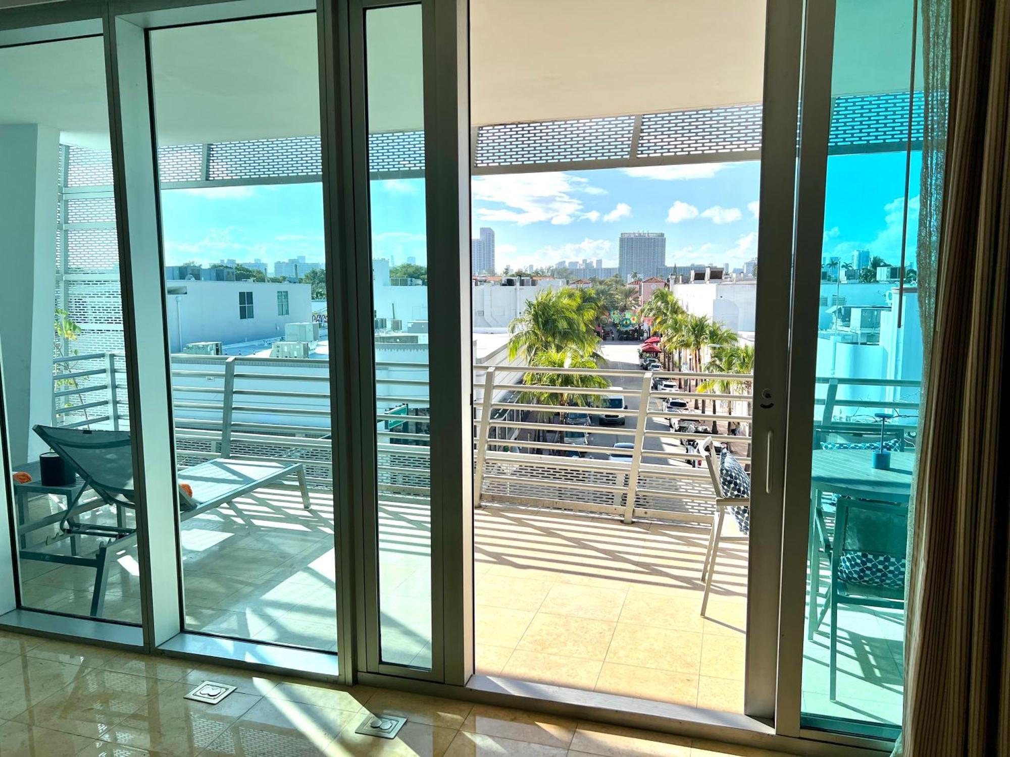 Boutique Suites 3 Min Walk To Beach ไมอามีบีช ภายนอก รูปภาพ